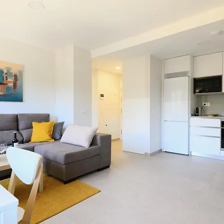 Brand New 2br With Auto Check-in *