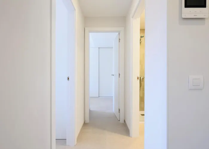 Brand New 2br With Auto Check-in