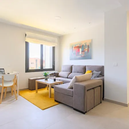 Brand New 2br With Auto Check-in